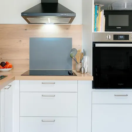 Des Barnedes Saint-Génis