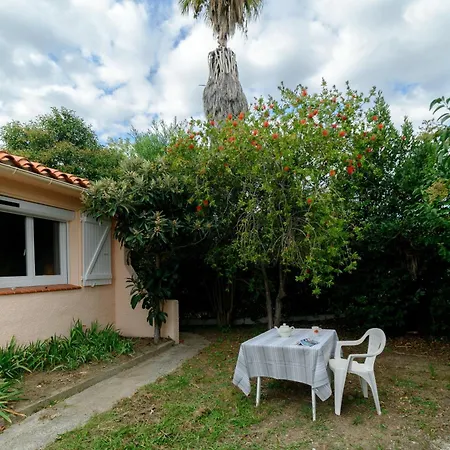 Des Barnedes Casa de Férias *